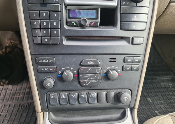 Volvo XC 90 cena 28000 przebieg: 402500, rok produkcji 2006 z Górowo Iławeckie małe 326